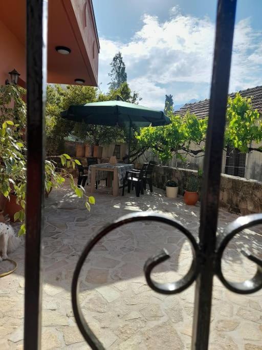 Thea'S Country House آيرأوبوليس المظهر الخارجي الصورة